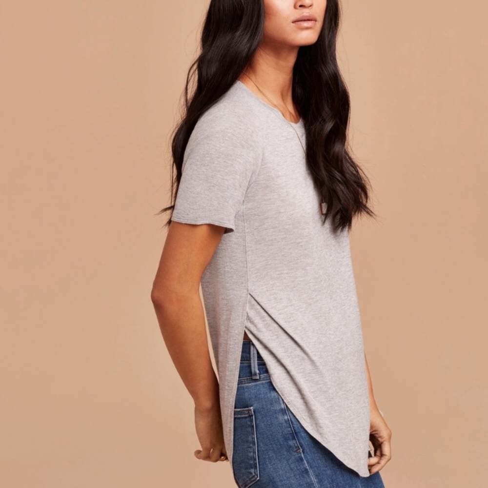 Aritzia Wilfred Capucine T-Shirt
